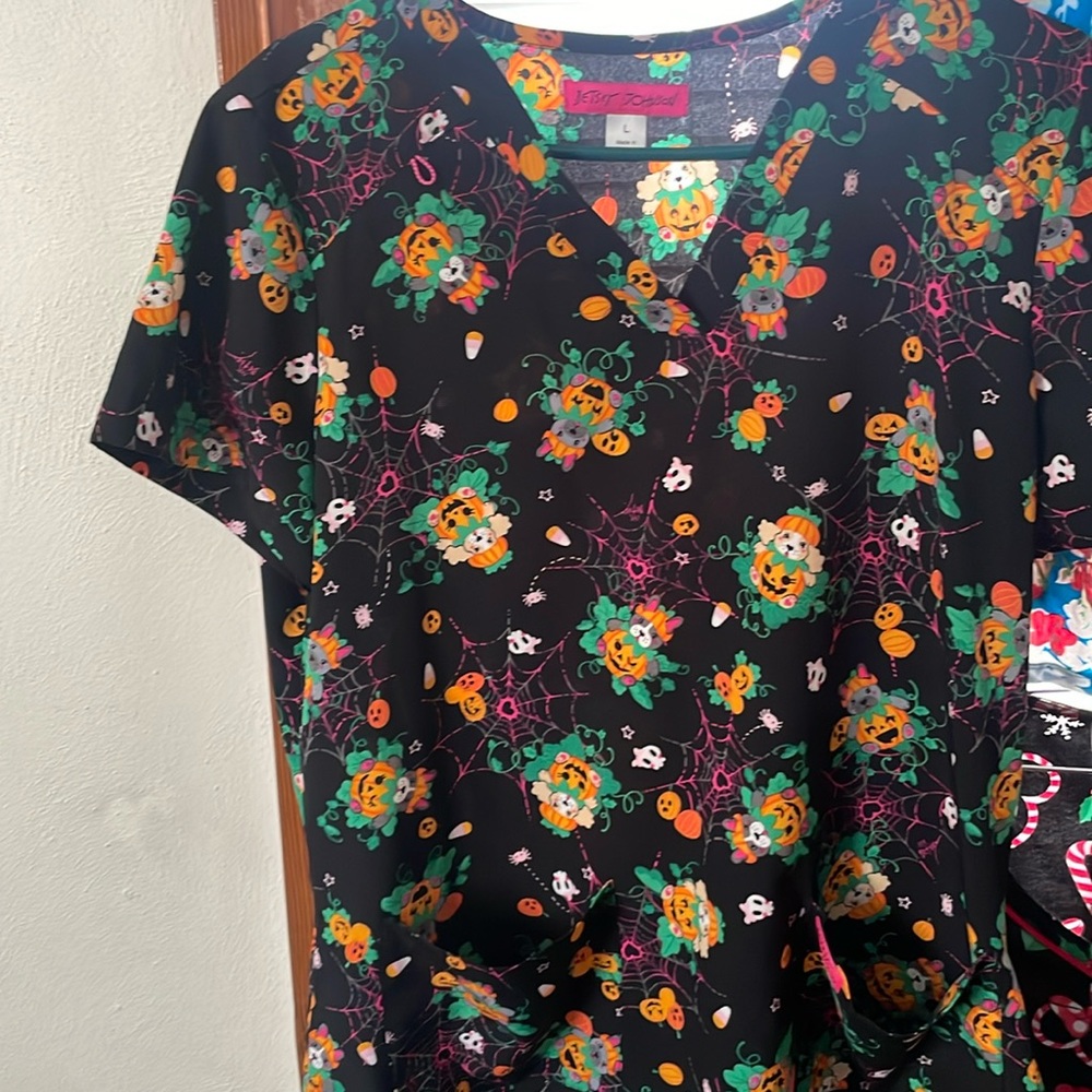Betsy Johnson nurse scrub top
